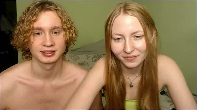 AliceStoneJhonyStone online show from November 26, 2025, 1:56 pm