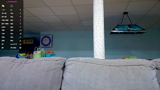 princess emily4723 online show from April 6, 2026, 1:58 am