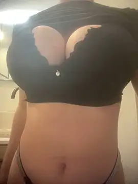 assiaakhl online show from March 23, 2026, 7:01 am