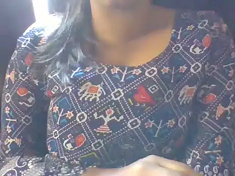 Snapshot of Sexy-Shalinii chatting on February 15, 2026, 7:05 am Sexy-Shalinii online show from February 15, 2026, 7:05 am
