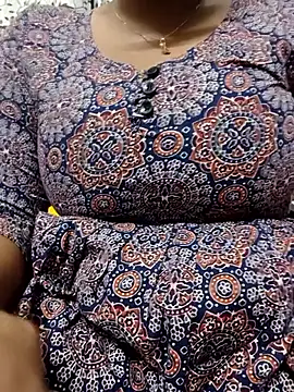 Snapshot of Sexy-Shalinii chatting on May 3, 2026, 5:08 pm Sexy-Shalinii online show from May 3, 2026, 5:08 pm