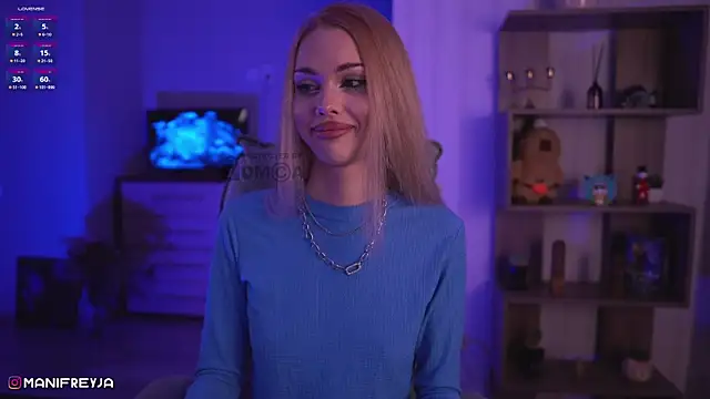 ManiFreyja online show from December 13, 2024, 7:53 pm