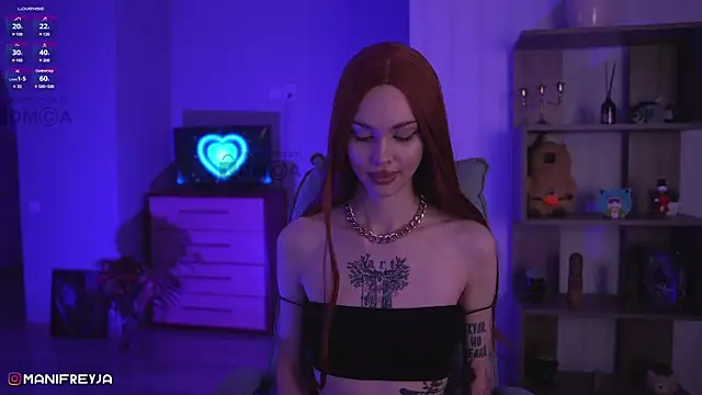 ManiFreyja online show from December 16, 2024, 11:39 pm