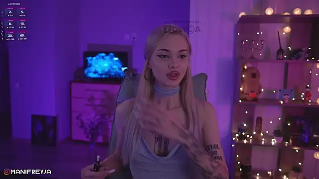 ManiFreyja online show from January 18, 2025, 9:55 pm