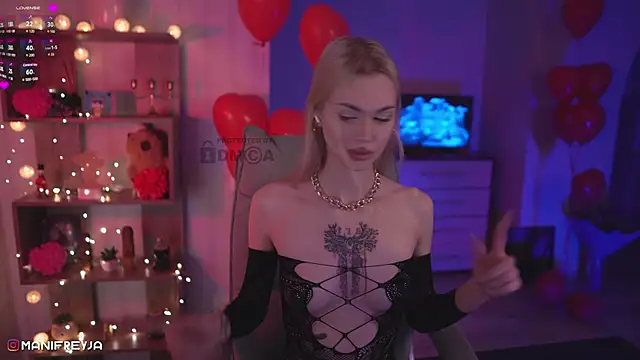 ManiFreyja online show from February 28, 2025, 8:28 pm