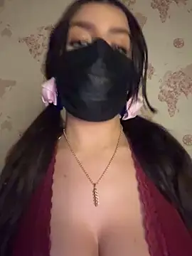 shanelle0 online show from April 16, 2026, 12:55 am