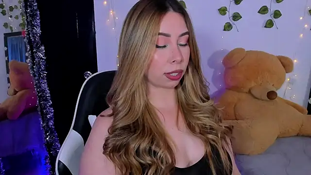 JanneKim online show from April 8, 2026, 7:47 pm