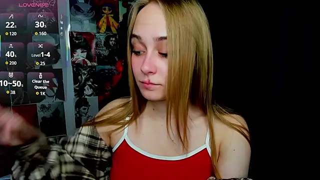 LianaBright online show from May 18, 2026, 1:24 am