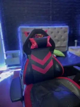 Paloma  LS online show from January 7, 2025, 7:28 pm