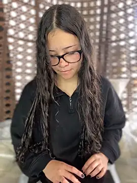 Paloma  LS online show from January 10, 2025, 1:52 pm