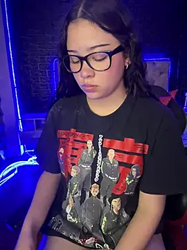 Paloma  LS online show from January 13, 2025, 10:35 pm