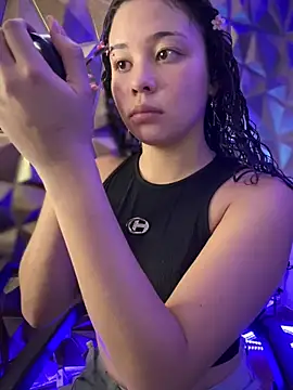 Paloma  LS online show from January 22, 2025, 7:03 pm