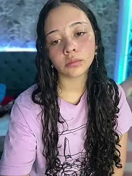 Paloma  LS online show from February 9, 2025, 7:41 pm