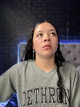 Paloma  LS online show from March 19, 2025, 5:39 pm