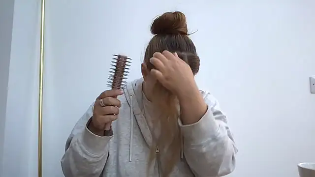 Krystal Tx online show from September 27, 2025, 6:51 am