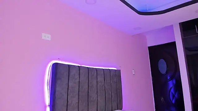 Snapshot of AbbySmiitth_ chatting on January 29, 2025, 3:26 pm AbbySmiitth online show from January 29, 2025, 3:26 pm