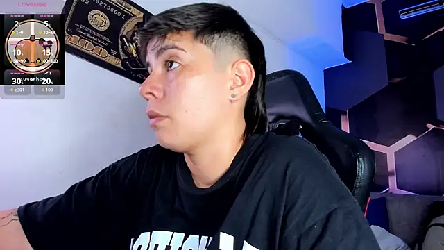 Snapshot of AbbySmiitth_ chatting on November 5, 2025, 7:25 pm AbbySmiitth online show from November 5, 2025, 7:25 pm