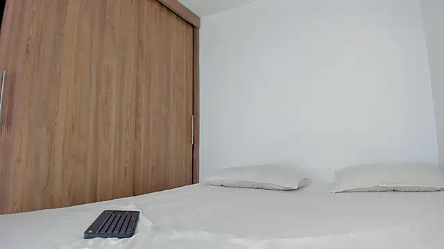 serge 7 online show from October 2, 2025, 8:05 pm