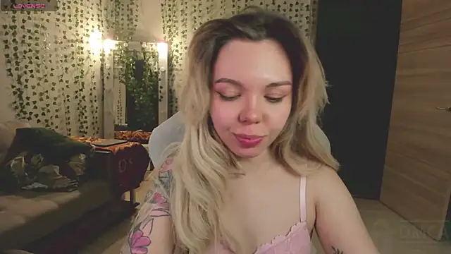 whoa-hoa-hoa-hoa-hoa online show from March 11, 2026, 6:14 pm