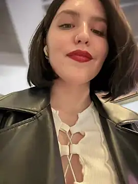 meow girl online show from December 29, 2024, 12:23 pm