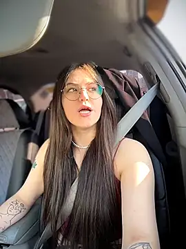 meow girl online show from March 14, 2026, 12:21 pm