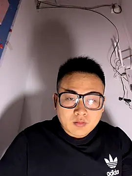 Snapshot of lixiaoshuai8 chatting on November 4, 2025, 3:11 pm lixiaoshuai8 online show from November 4, 2025, 3:11 pm