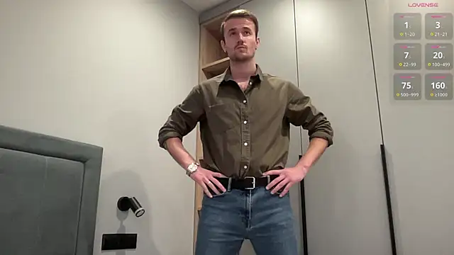 cute mark online show from October 2, 2025, 3:52 pm