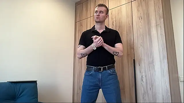 cute mark online show from March 15, 2026, 5:24 am