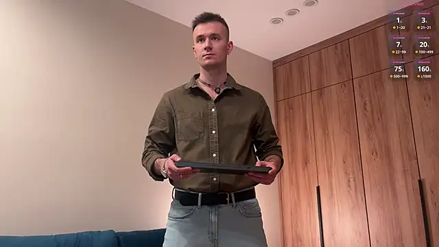 cute mark online show from April 11, 2026, 6:12 pm