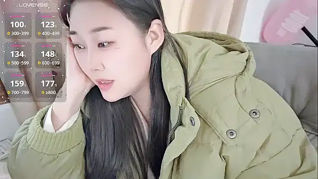 Kele-168 online show from December 15, 2025, 12:04 am