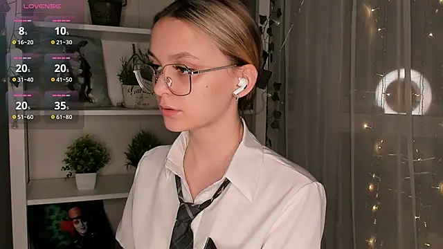 ms elizabethqueen online show from February 2, 2025, 3:17 pm