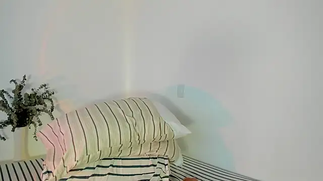 Snapshot of Candelariia_ chatting on March 18, 2025, 8:04 pm Candelariia  online show from March 18, 2025, 8:04 pm