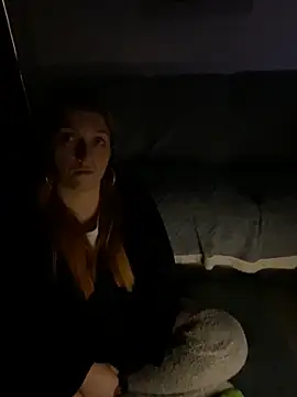 Snapshot of Stoner_BarbieXX chatting on February 5, 2026, 10:58 pm Stoner BarbieXX online show from February 5, 2026, 10:58 pm