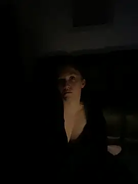 Snapshot of Stoner_BarbieXX chatting on March 26, 2026, 10:48 pm Stoner BarbieXX online show from March 26, 2026, 10:48 pm