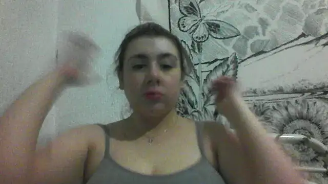 CamilaCherryX online show from January 17, 2026, 7:39 pm