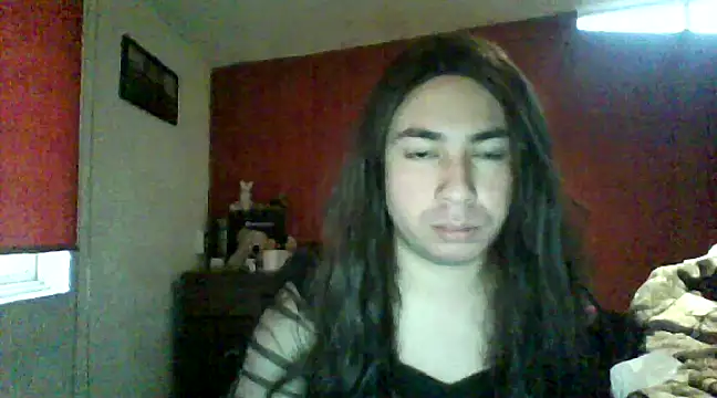 Snapshot of Yasmin_Paez99 chatting on February 19, 2025, 12:03 am Yasmin Paez99 online show from February 19, 2025, 12:03 am