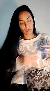 Snapshot of chloewildd_ chatting on January 17, 2025, 10:34 pm chloewildd online show from January 17, 2025, 10:34 pm