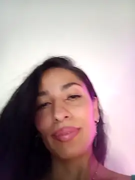 Snapshot of chloewildd_ chatting on March 13, 2026, 10:05 pm chloewildd online show from March 13, 2026, 10:05 pm