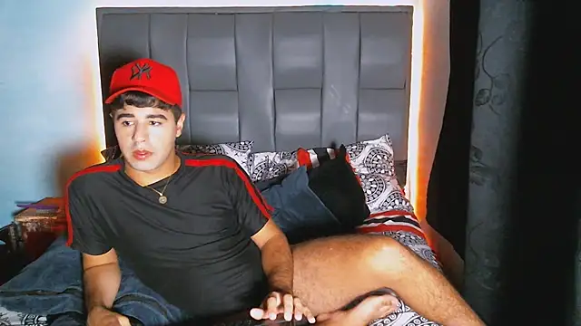 beautiful james online show from December 21, 2024, 3:14 am