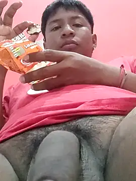 Tu papi 69  online show from December 19, 2025, 2:51 am