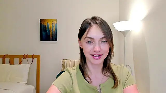 LovelyeeMia online show from January 4, 2025, 6:09 pm