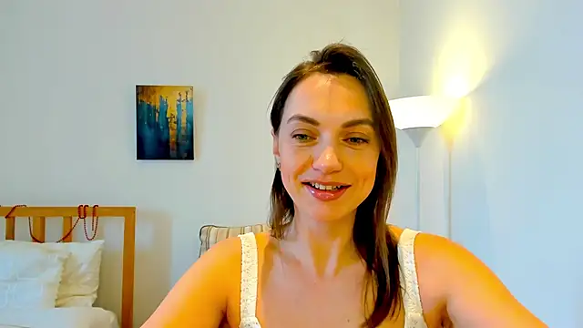 LovelyeeMia online show from January 8, 2025, 8:16 am