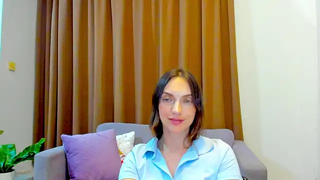 LovelyeeMia online show from October 14, 2025, 11:11 am