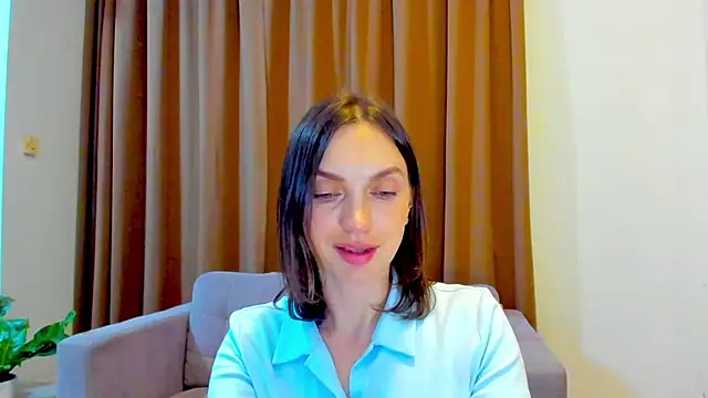 LovelyeeMia online show from October 22, 2025, 10:48 am