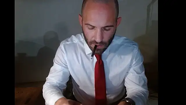 Snapshot of TheNakedPreacher chatting on December 20, 2024, 2:27 pm TheNakedPreacher online show from December 20, 2024, 2:27 pm