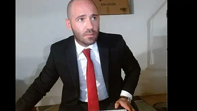 Snapshot of TheNakedPreacher chatting on January 2, 2025, 9:11 am TheNakedPreacher online show from January 2, 2025, 9:11 am