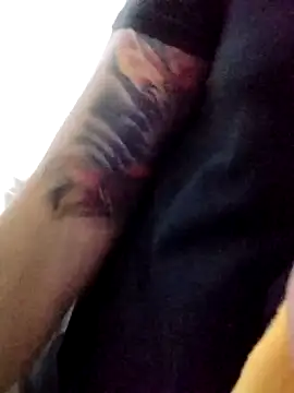 Juandiam online show from April 28, 2026, 12:42 am