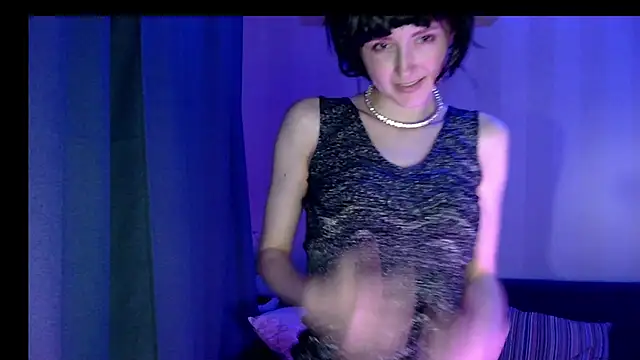 Snapshot of LilyXSky chatting on February 21, 2025, 3:54 pm LilyXSky online show from February 21, 2025, 3:54 pm