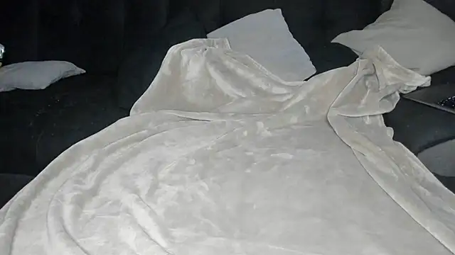 Ana-05 online show from January 27, 2025, 7:46 pm