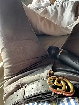 Ana-05 online show from February 7, 2025, 1:22 pm